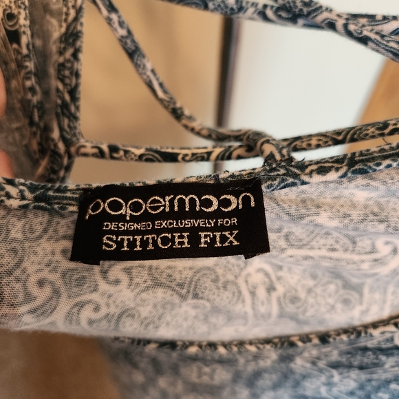 Top - Picture 3 of 3